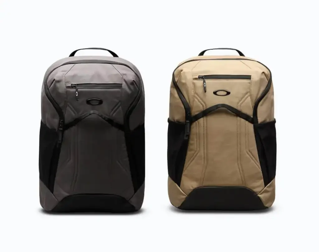 Plecak miejski Oakley Enduro 20 L w dwóch kolorystykach